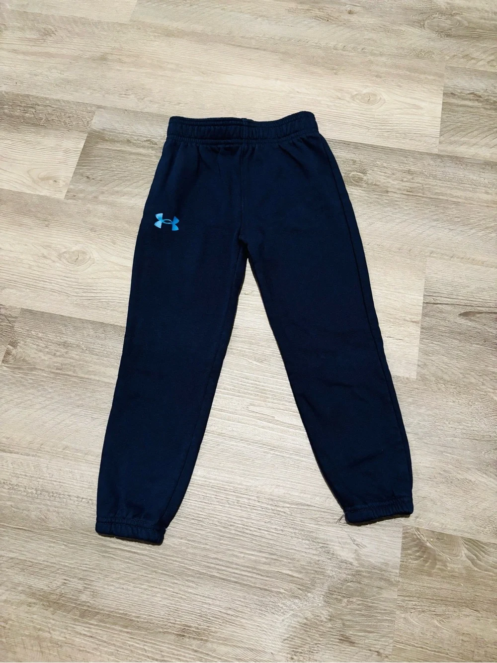 Under Armour Kids Blue Hoodie & Navy Joggers Set boys size 4